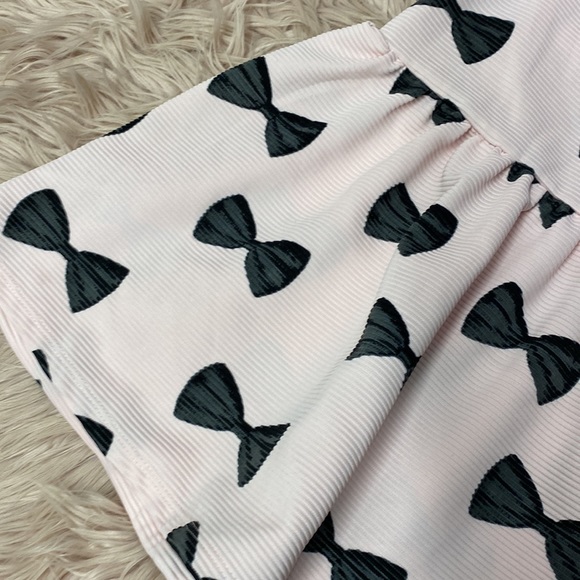 Beautiful Fancy Bow Dress - Picture 3 of 4